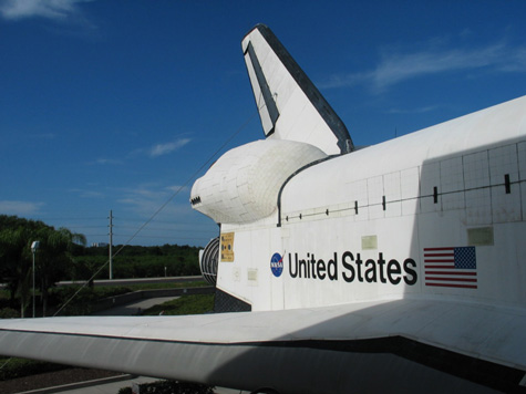 [picture: rear of shuttle discovery